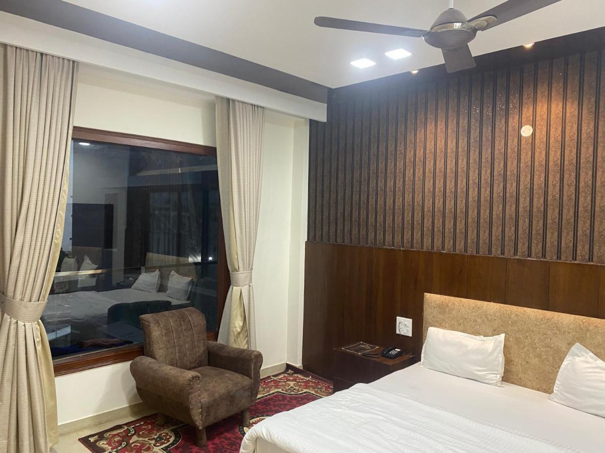 Hotel Temple View Inn Anandpur Sāhib Zewnętrze zdjęcie