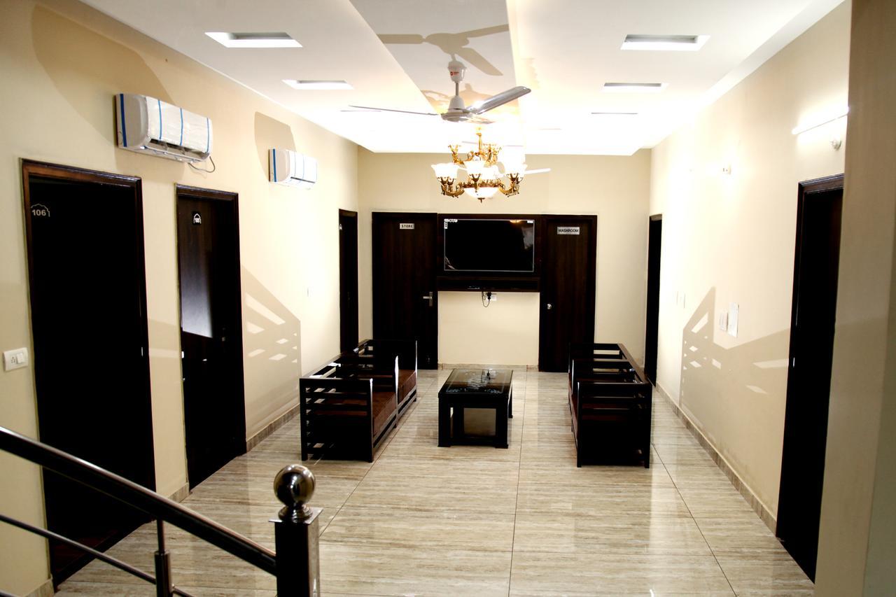 Hotel Temple View Inn Anandpur Sāhib Zewnętrze zdjęcie