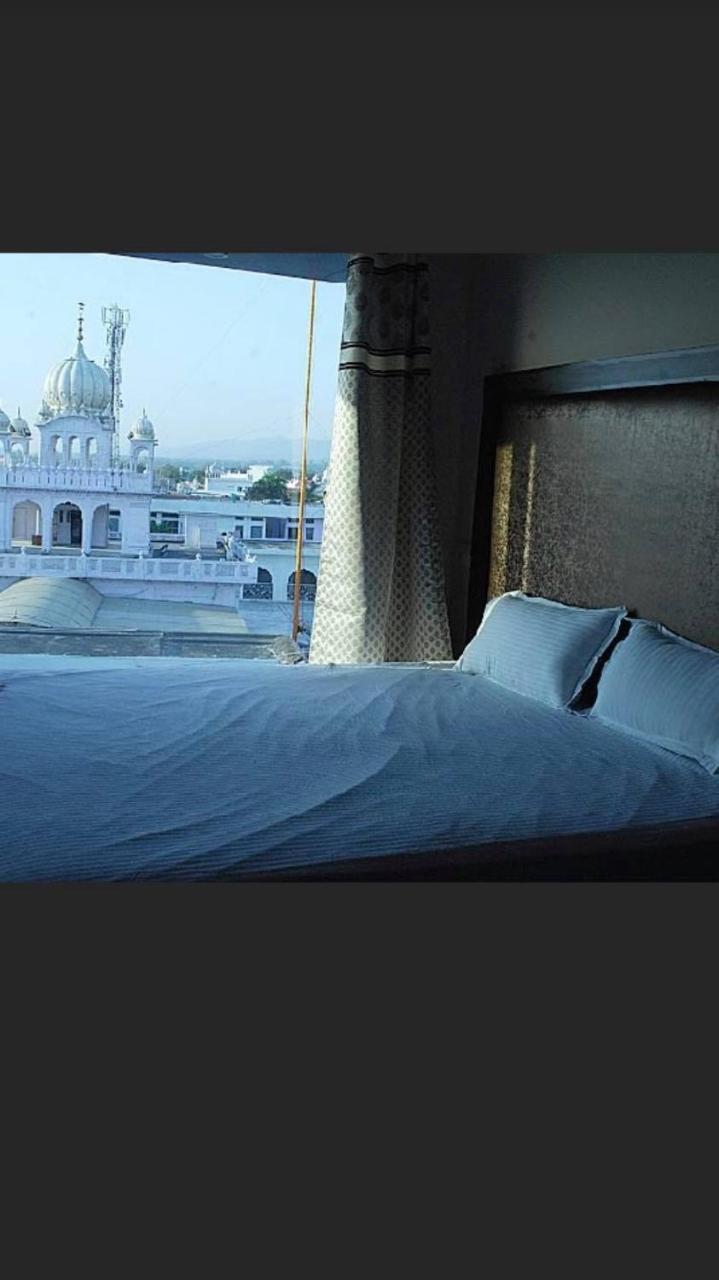 Hotel Temple View Inn Anandpur Sāhib Zewnętrze zdjęcie